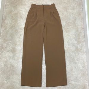 Aritzia Wilfred The Effortless Pant - 0